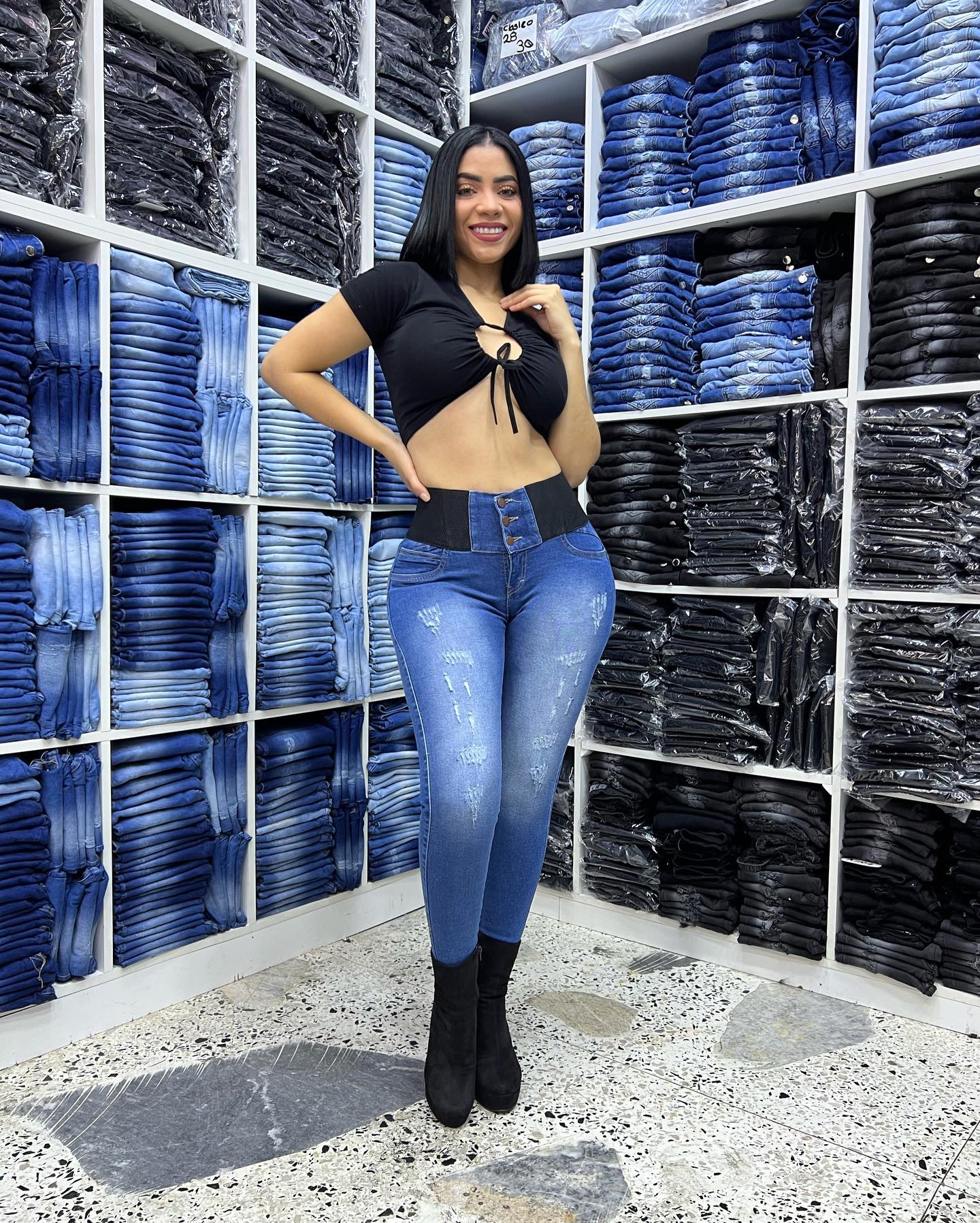 (Pre Sale)CURVY JEANS